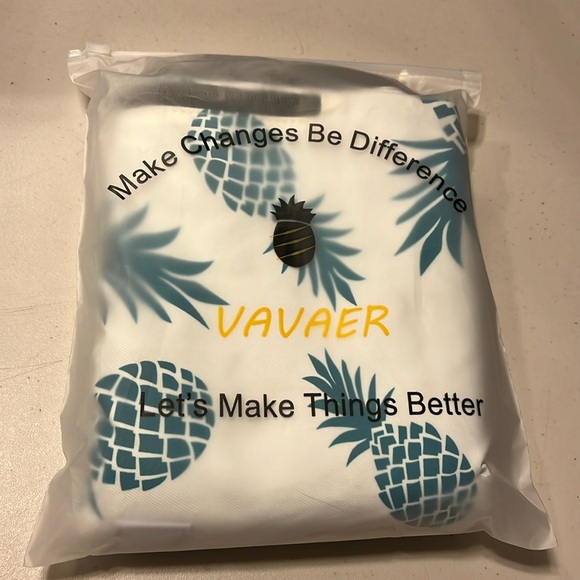 Drawstring bag, white pineapples by VAVA ER did not want to take it out of bag - Picture 1 of 5
